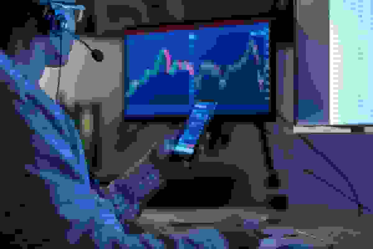 تحریف‌ها در تأمین مالی سهام و منحنی سود سهام با رشد ‘RILAs’