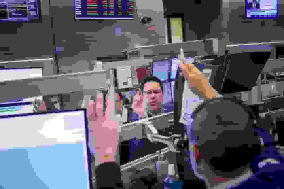 شاخص‌های سهام آمریکا در آغاز سال ۲۰۲۶ صعود کردند و امیدها برای رالی سانتا را زنده کردند