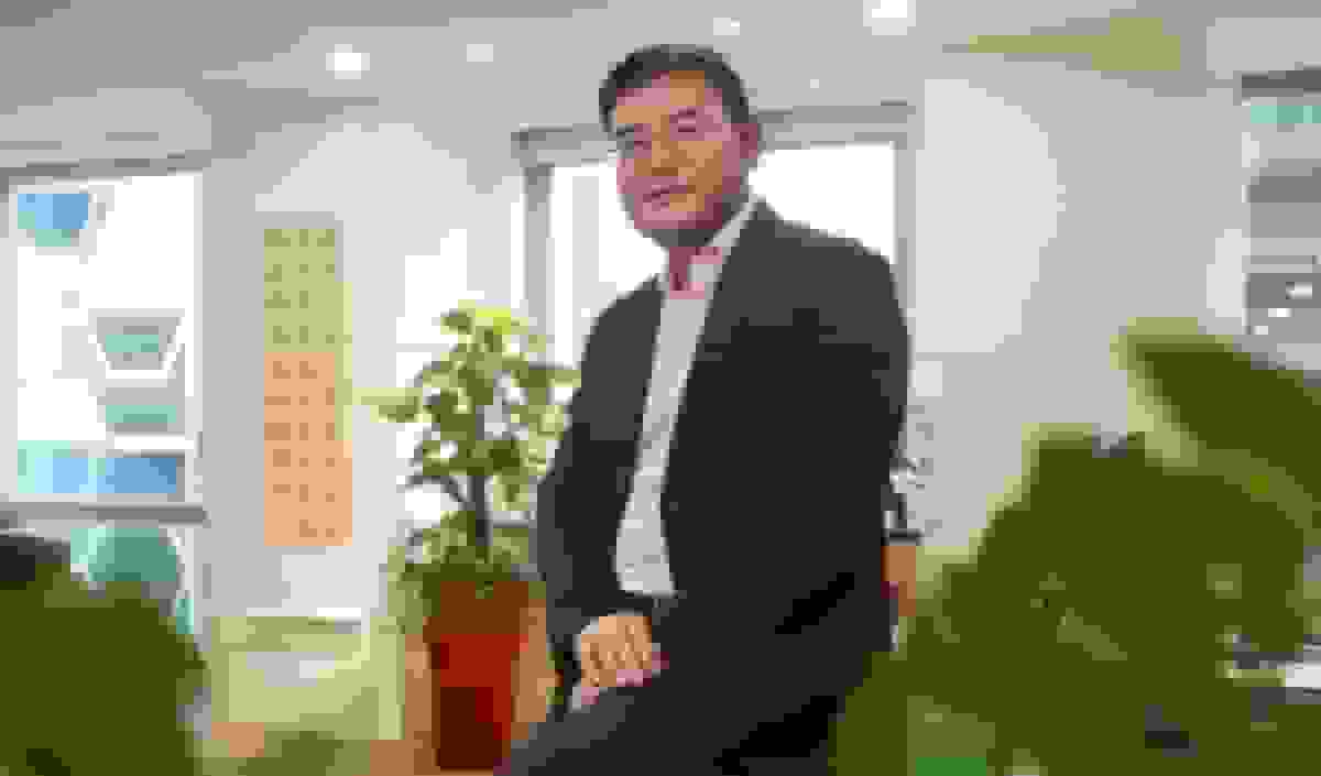 سون ژیوشون: تاجر کشتیرانی که مسیر معدن طلای چین در آفریقا را هموار کرد