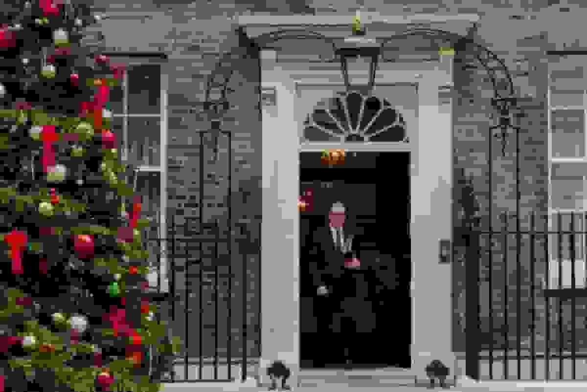 مسابقه بزرگ اخبار کریسمس ریداوت در سال 2025