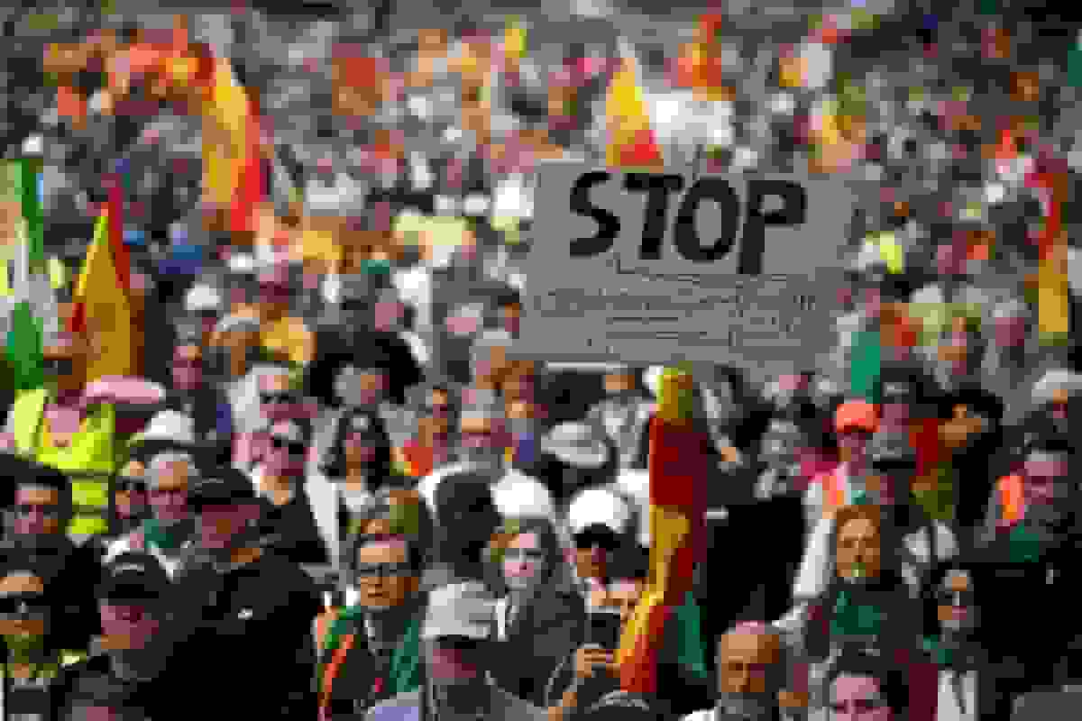 صنعت ترسناک جدید: تاریک‌کردن خورشید