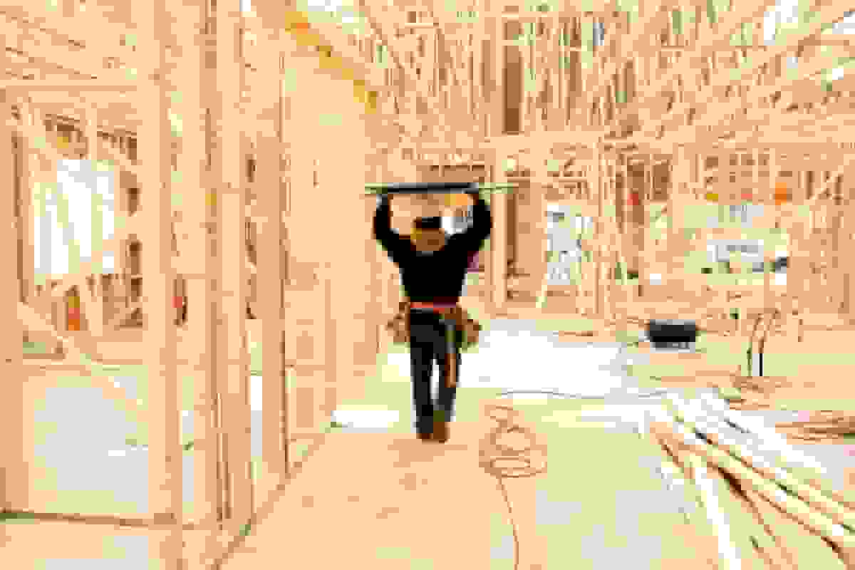 چشم‌انداز سفارشات لینار در بازار “چالش‌برانگیز” ناامیدکننده است