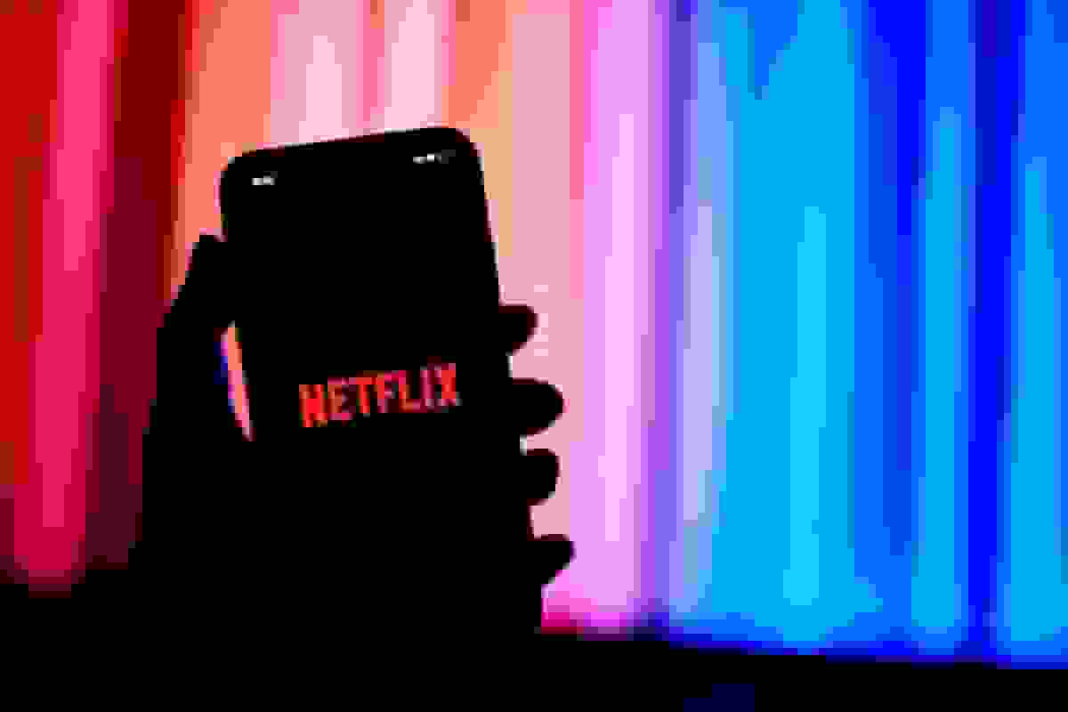 نتفلیکس در حال مذاکره برای مجوز پادکست‌های ویدئویی iHeartMedia