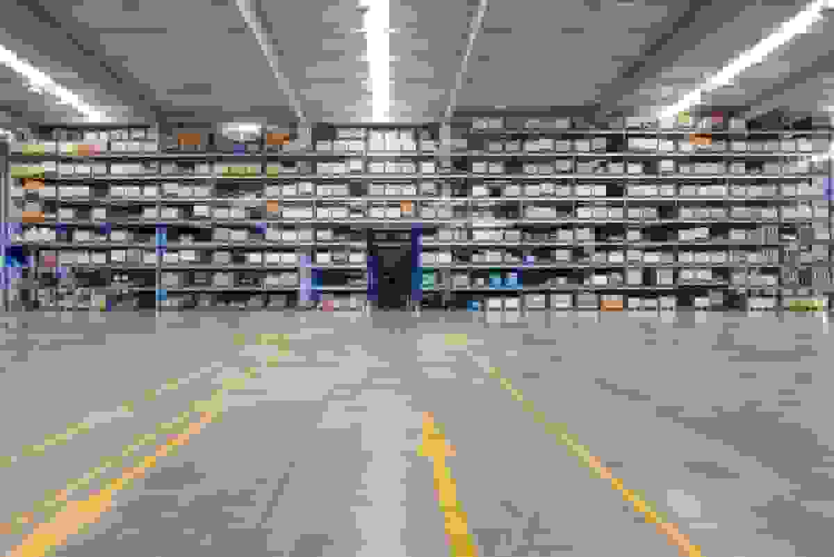 بلک‌استون خرید ری‌یت انبارهای بریتانیا را با بدهی سندیکایی تأمین مالی کرد