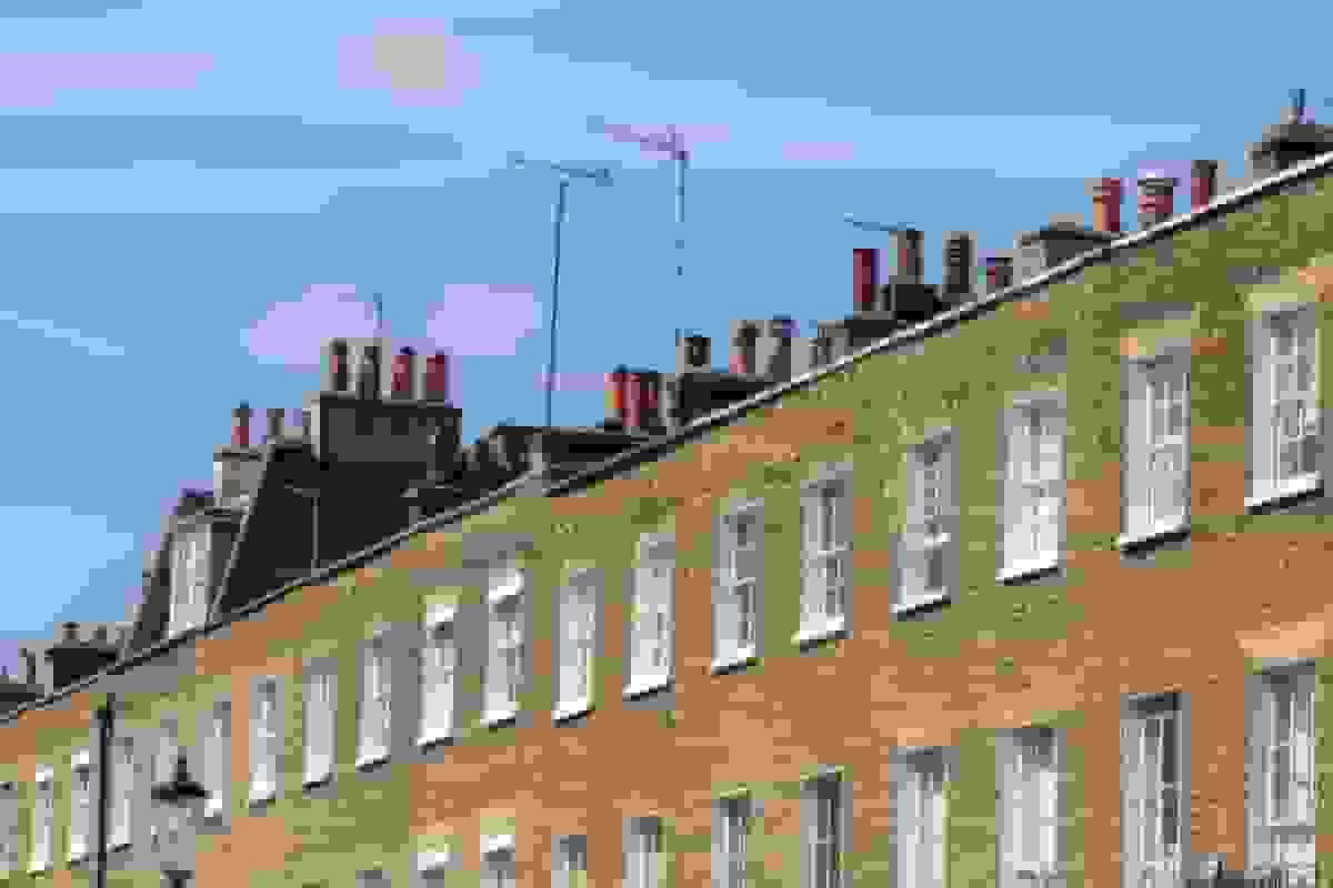 بودجه نابودسازی خودساخته: راهنمای کاهش ارزش ملک در بریتانیا