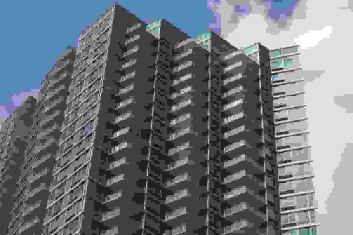 شرکت املاک سنتراسپیس در حال بررسی فروش احتمالی است