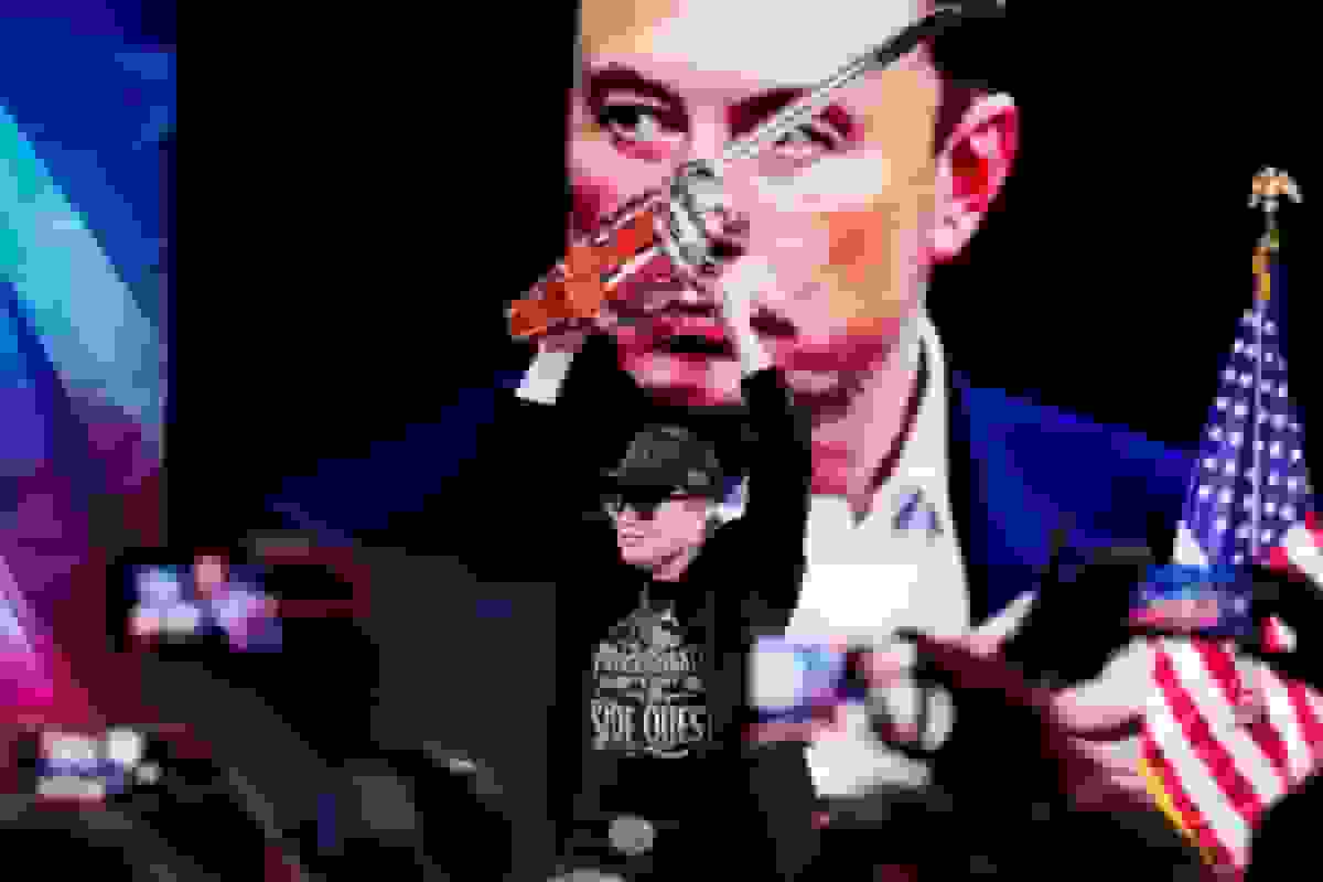 تسلا برنامه پرداختی را تأیید کرد که ایلان ماسک را اولین تریلیونر جهان می‌کند