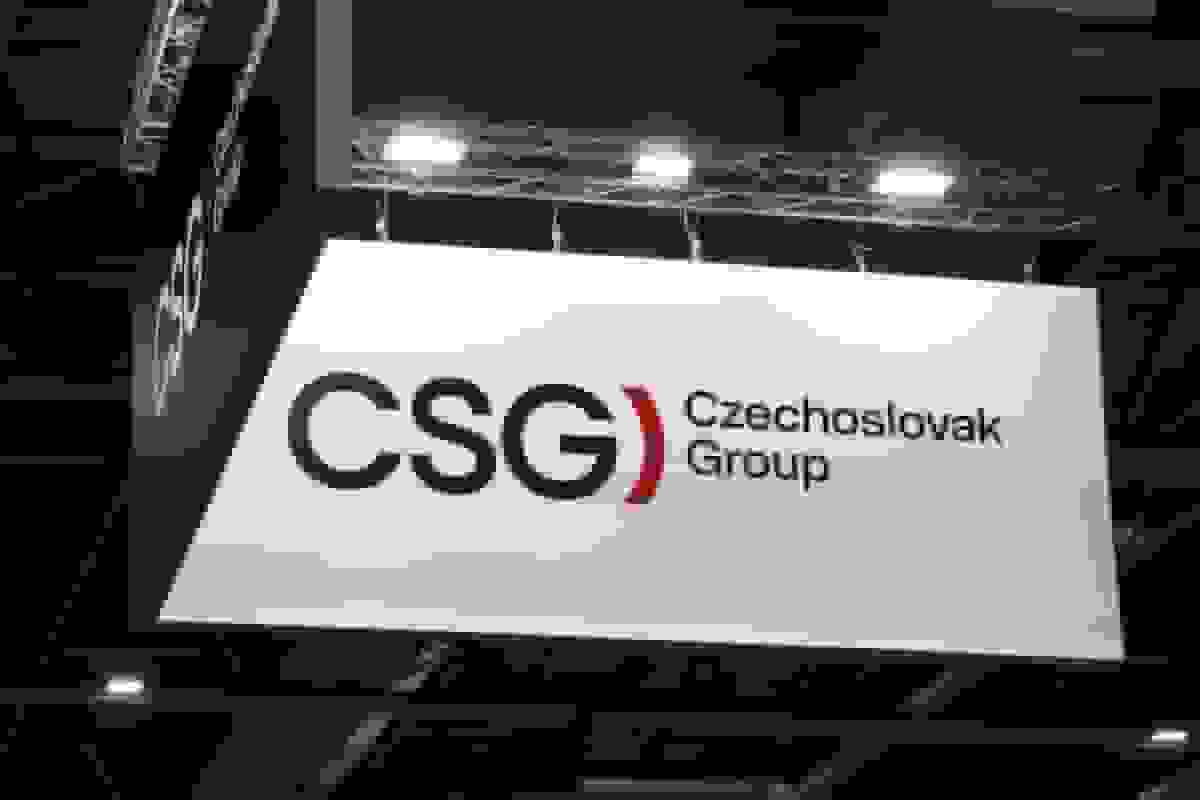 میلیاردر چک قصد ایجاد غول دفاعی اروپا را دارد