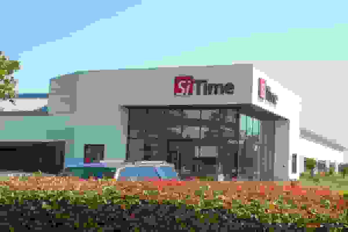 گفت‌وگوهای سی‌تایم برای خرید بخش تایمینگ رنزاس