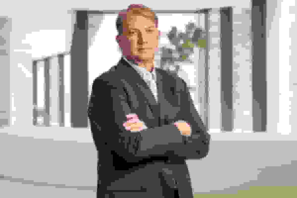 بنیانگذار گونور یک جانشین آمریکایی انتخاب کرد