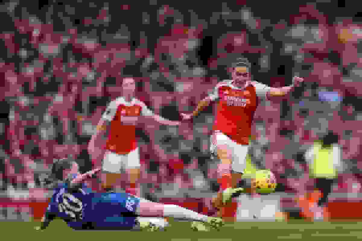 لیگ سوپر زنان انگلیس پیشنهاد سرمایه‌گذاری دریافت کرد