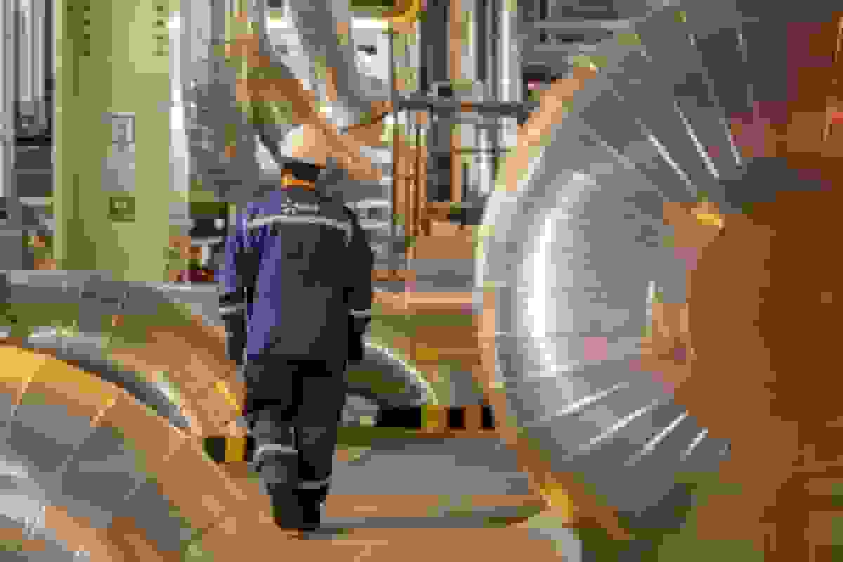 قراردادهای آینده برق فرانسه به پایین ترین سطح از سال ۲۰۲۱ کاهش یافت