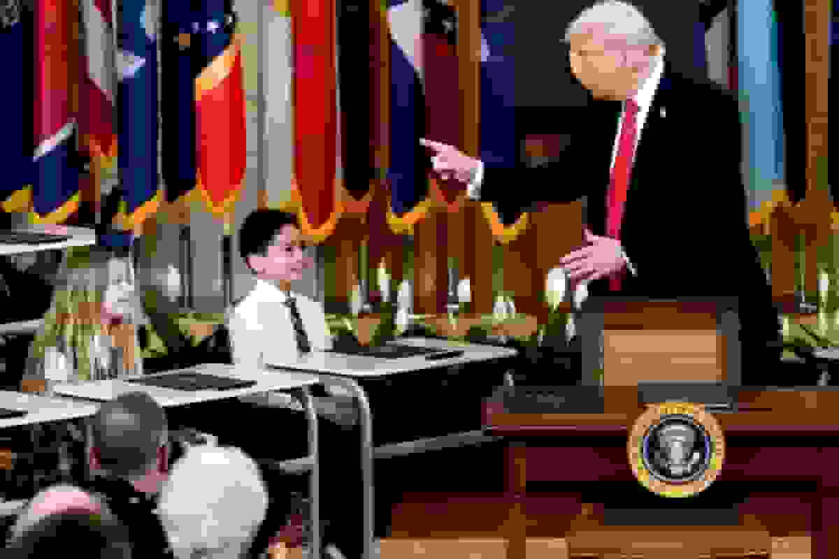 ترامپ در حال از بین بردن وزارت آموزش و پرورش آمریکا: چه چیزی در خطر است