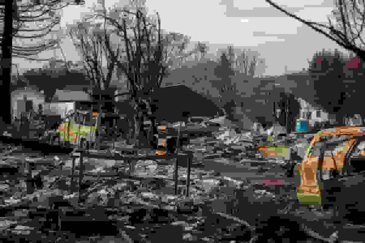 کالیفرنیا بار دیگر قوانین حفاظت از خانه‌ها در برابر آتش‌سوزی را به تأخیر می‌اندازد