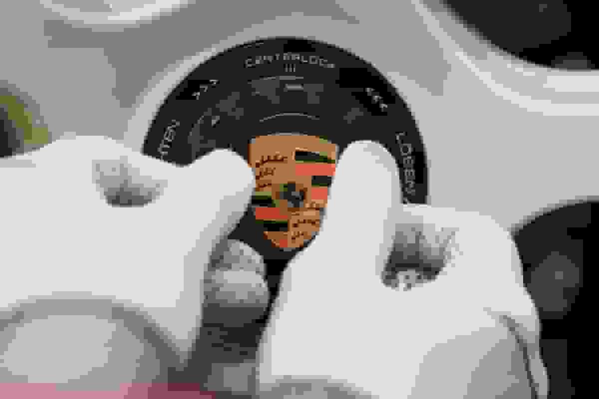 روبه‌رویی خودروسازان اروپا با بهبودی پس از یک سال سخت ۲۰۲۵