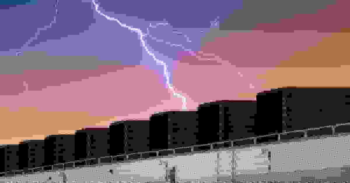 چرا اینترنت امروز اینقدر شکننده است