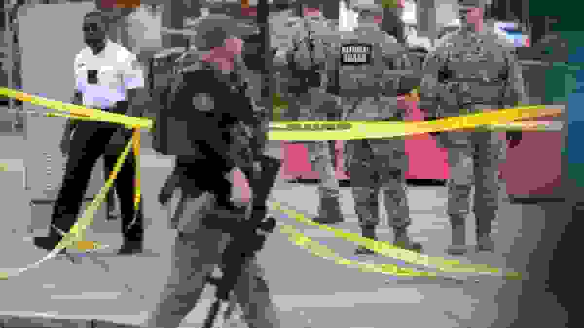 ترامپ وعده حذف شهروندان آمریکایی را می‌دهد. آیا او می‌تواند این کار را انجام دهد؟