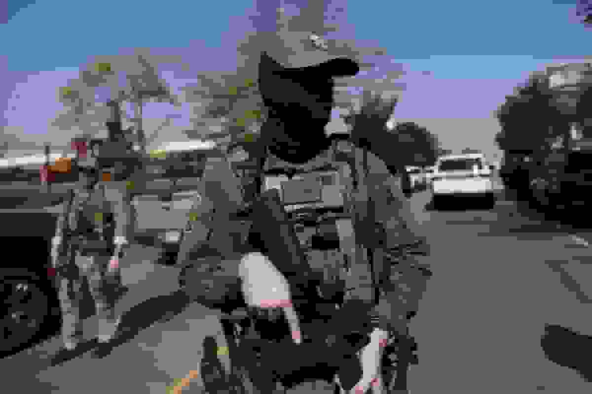 دفاع از مأموران مهاجرت ماسک‌پوش یک نبرد بازنده است