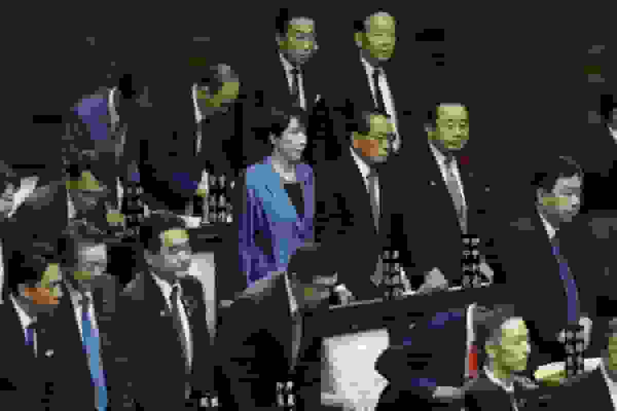 سانائه تاکایچی اولین نخست وزیر زن ژاپن شد