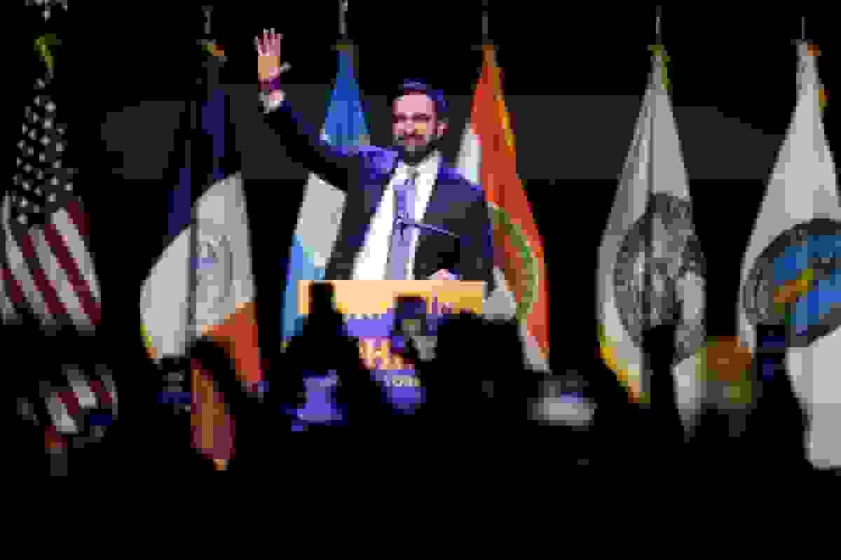 دستیاران ترامپ بررسی بودجه فدرالی نیویورک پس از پیروزی ممدانی