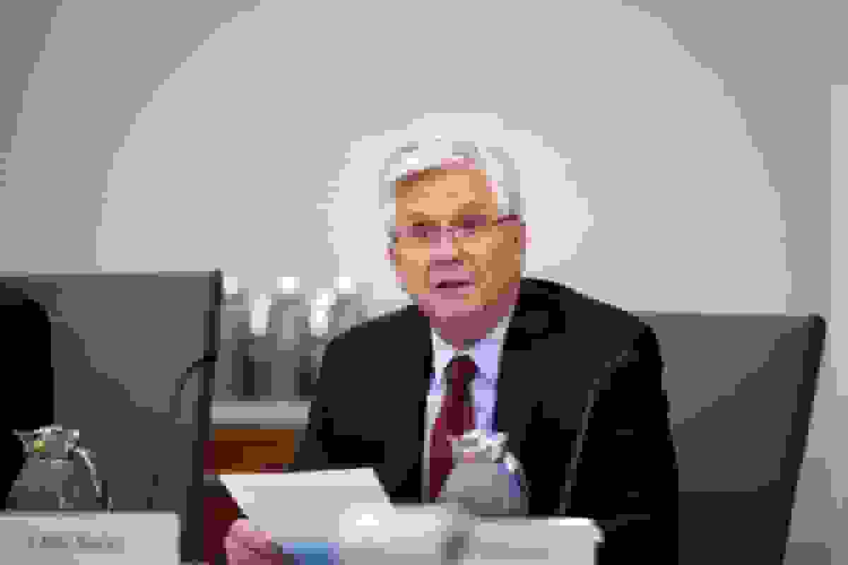 ولر فدرال رزرو خواهان کاهش نرخ بهره است اما عجله‌ای برای این کار ندارد