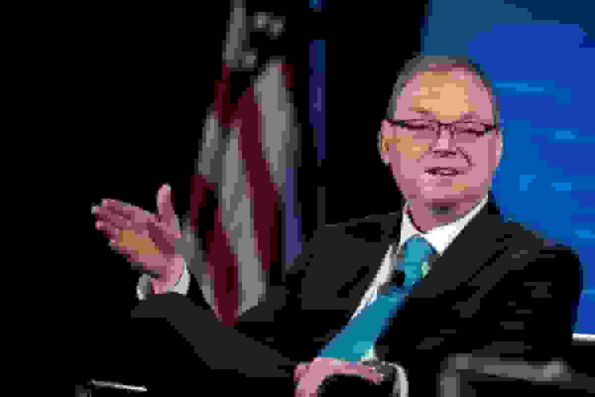 نامزد احتمالی ترامپ برای ریاست فدرال رزرو: بازار برای انتخاب جدید آماده است