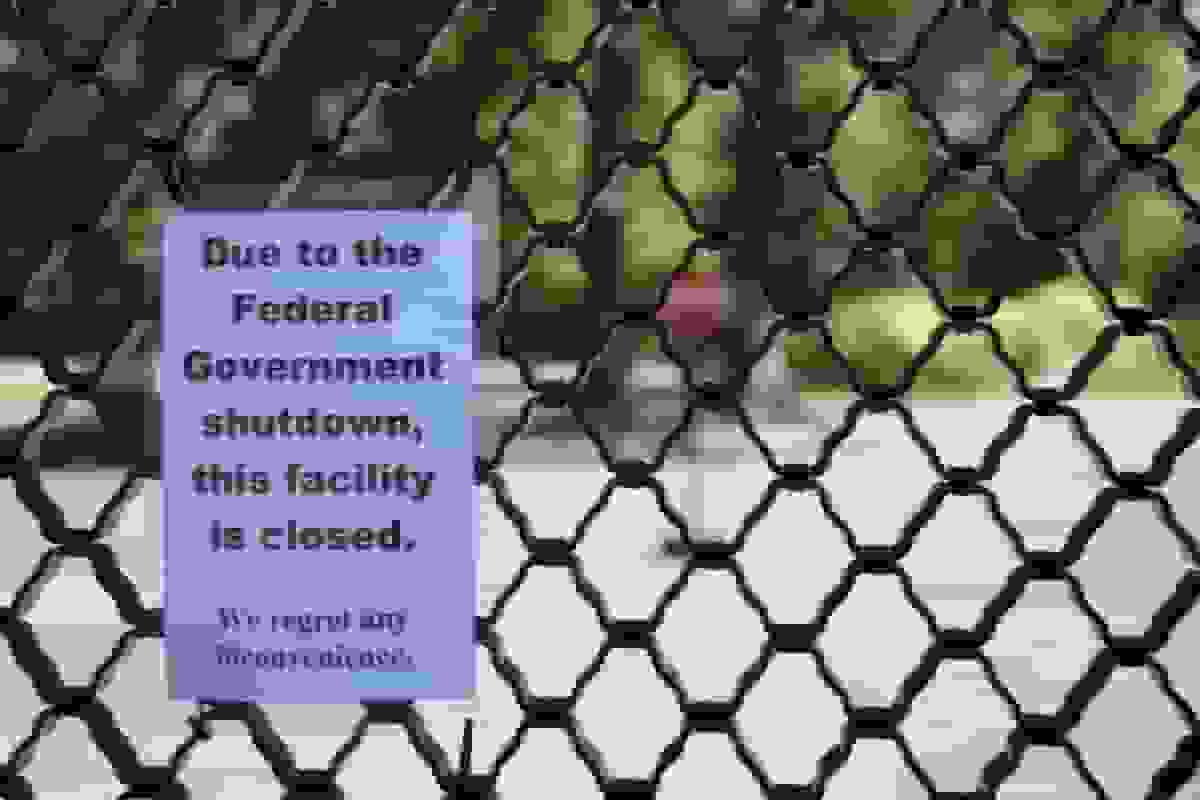 آمریکا در حال عادت کردن به دولت شکسته است