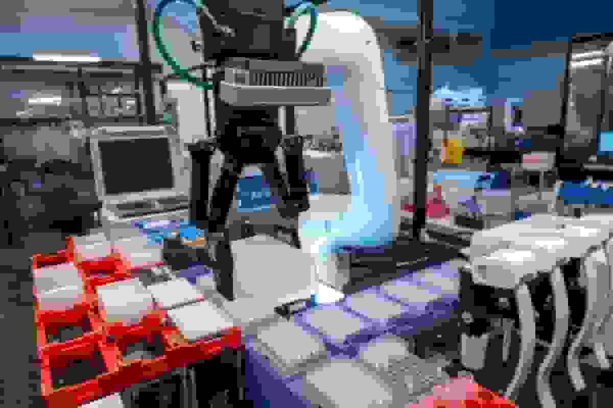 مدرا ۵۲ میلیون دلار برای تسریع کشف دارو با ربات‌های هوش مصنوعی جذب کرد