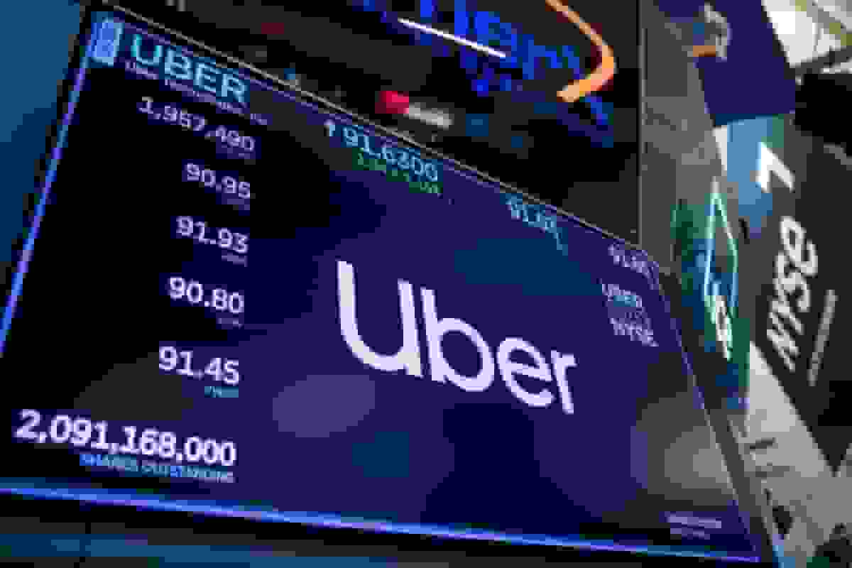 اوبر در حال جلب حمایت ترامپ در حالی که در سیاست‌های زیست‌محیطی خود عقب می‌ماند