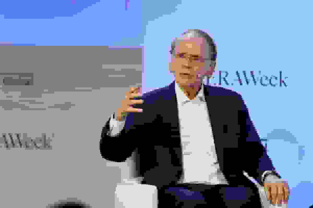 دنیل یرگین در مورد آنچه برای انتقال انرژی اتفاق افتاد