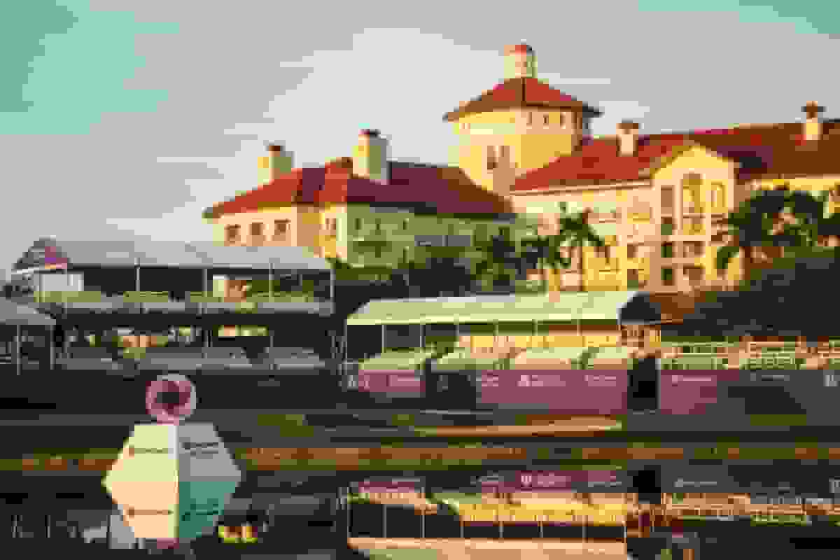 گرنت تورنتون: از ادغام و تملک به مسابقات گلف