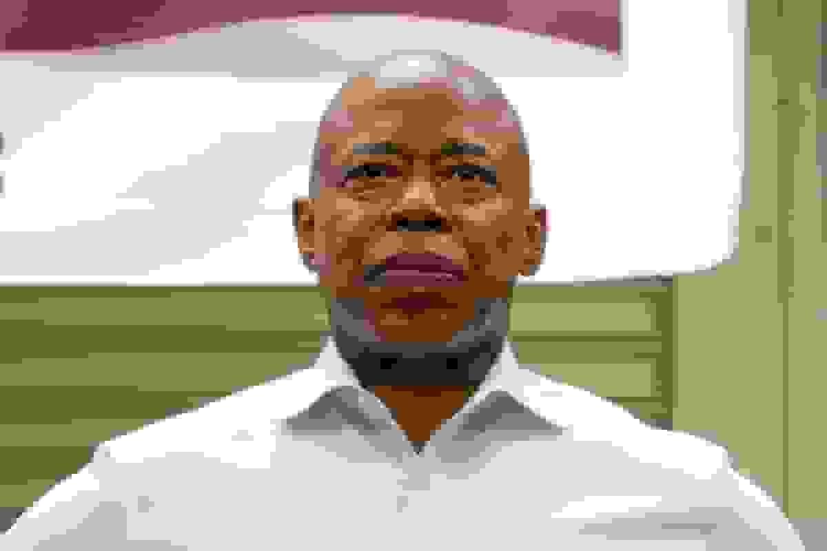 نیویورک: اقدامات آخرالزمانی شهردار اریک آدامز برای تغییر اجاره‌بها پیش از ورود ممدانی