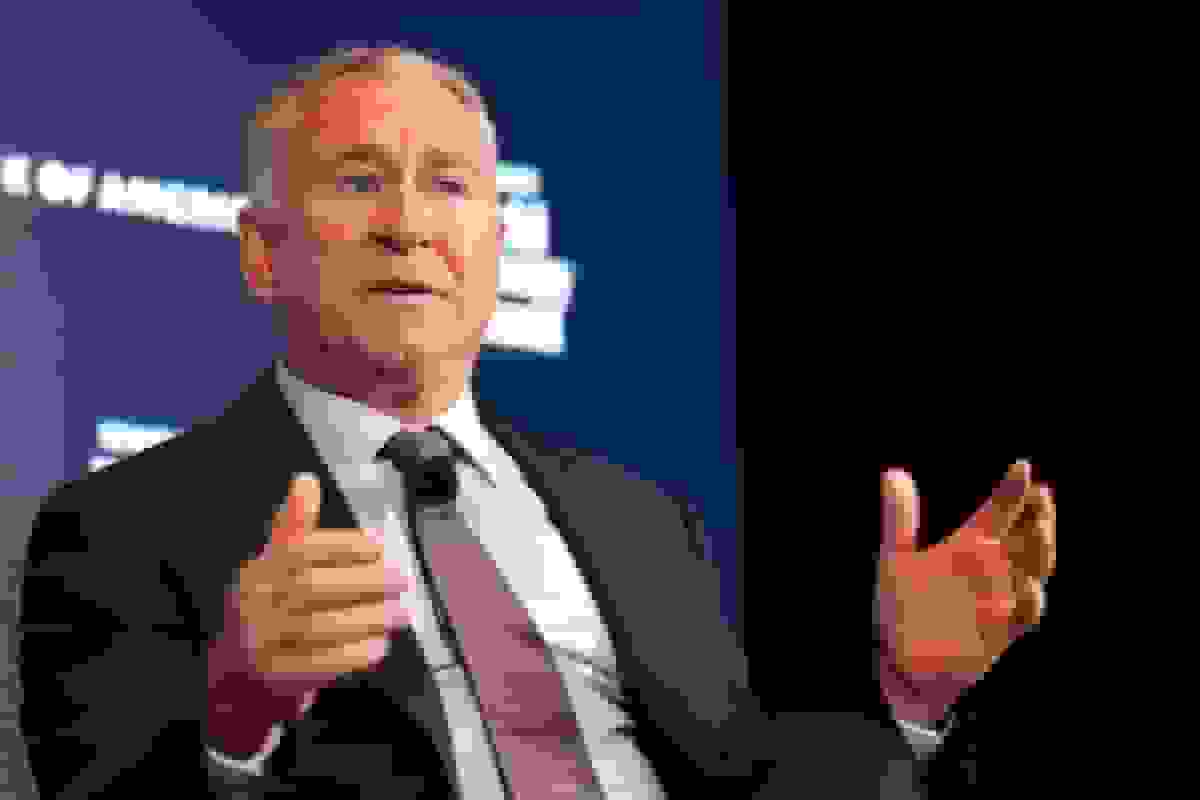 کن گریفین با چک‌های ۲۰ هزار دلاری کار خیر کارمندان سیترل را تشویق می‌کند