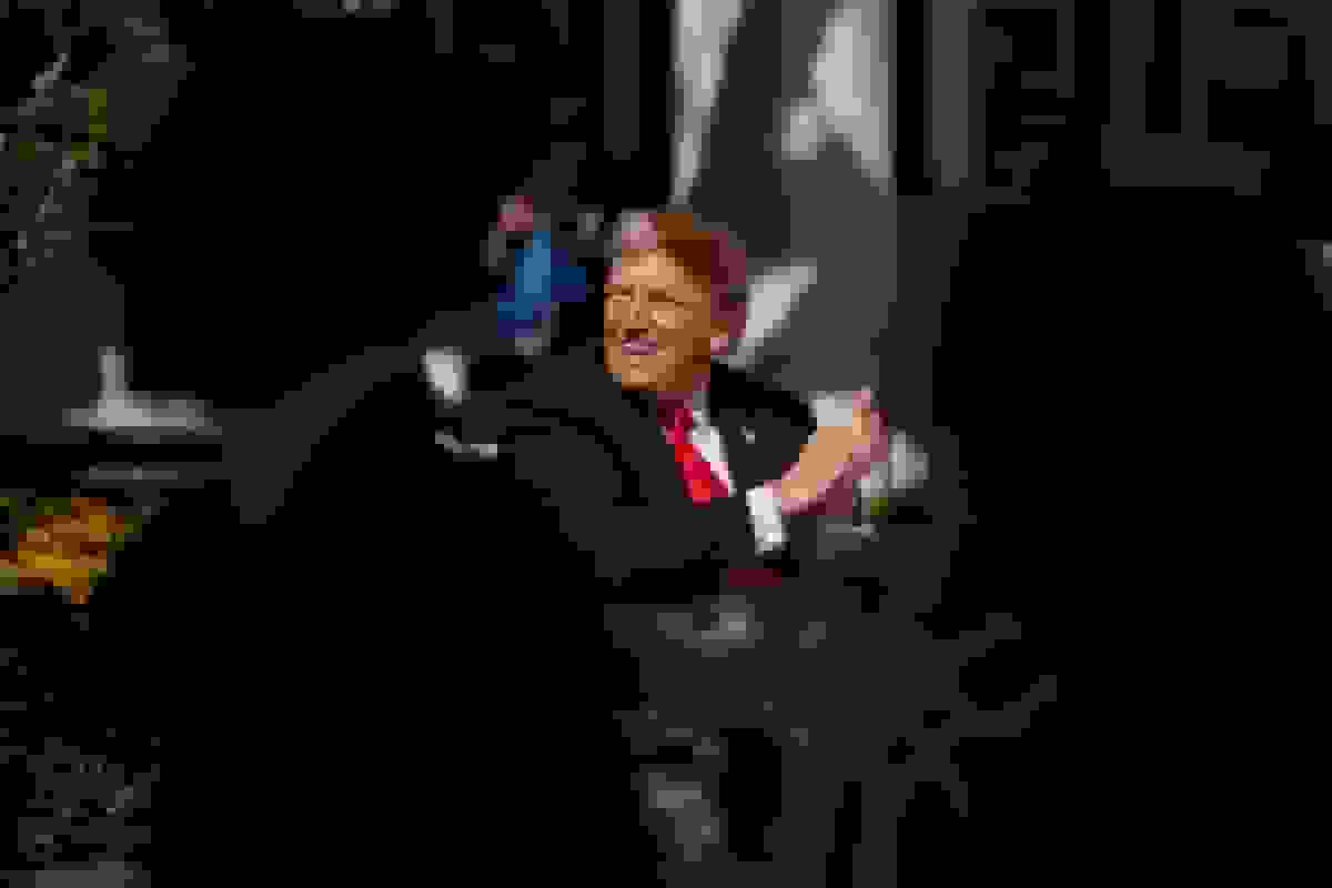 ترامپ به سناتورهای جمهوریخواه میگوید: «تحت اخاذی قرار نخواهیم گرفت»