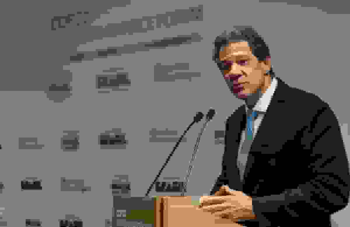 وزیر دارایی برزیل می‌گوید زمان کاهش نرخ بهره ۱۵ درصدی فرا رسیده است