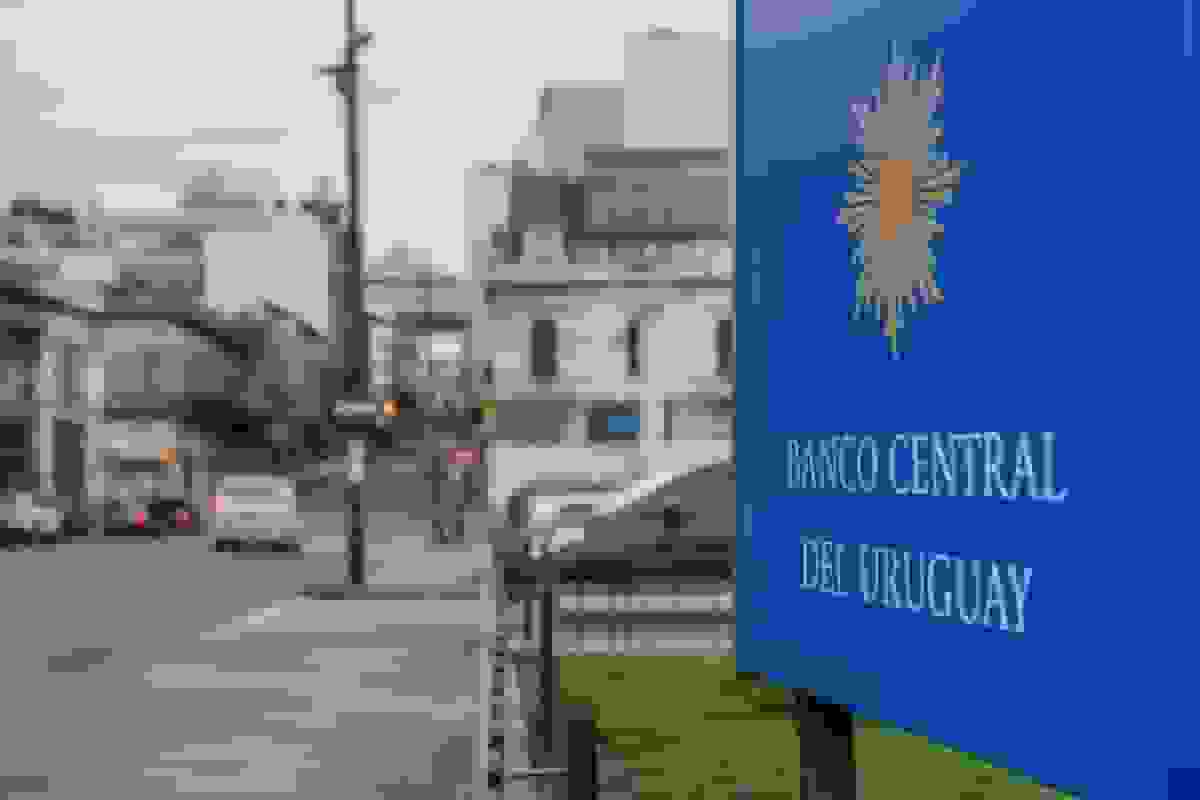 اروگوئه نرخ بهره کلیدی را به 7.5 درصد کاهش داد با تورم زیر هدف