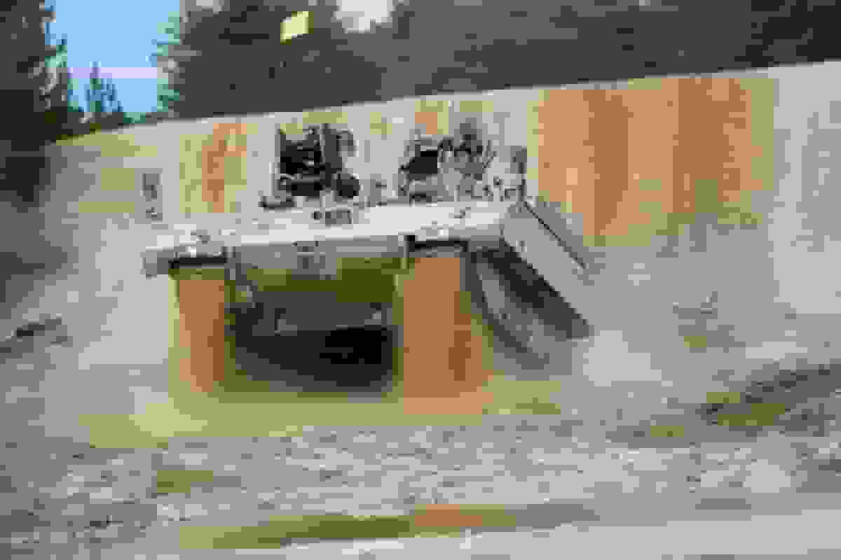 بریتانیا استفاده از وسایل نقلیه زرهی آژاکس را به دلیل مجروح شدن سربازان متوقف کرد