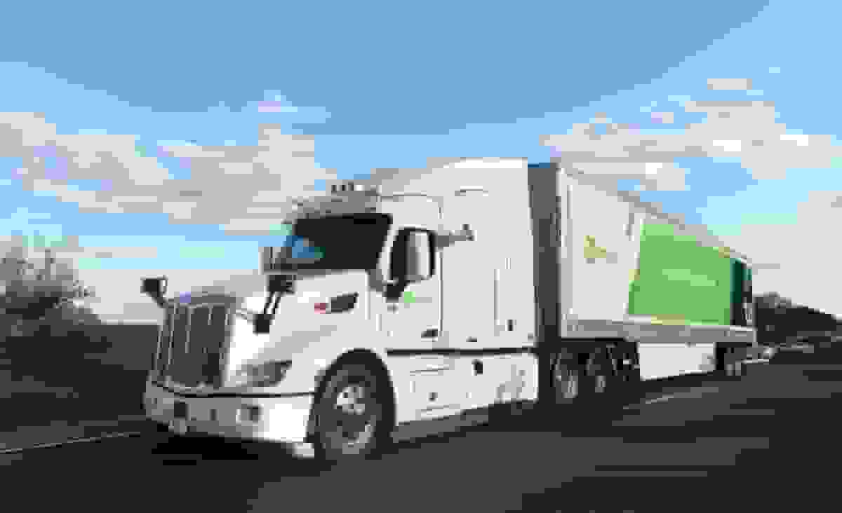 افشای شکاف‌های امنیت ملی آمریکا توسط یک شرکت چینی حمل و نقل کامیون‌های خودران