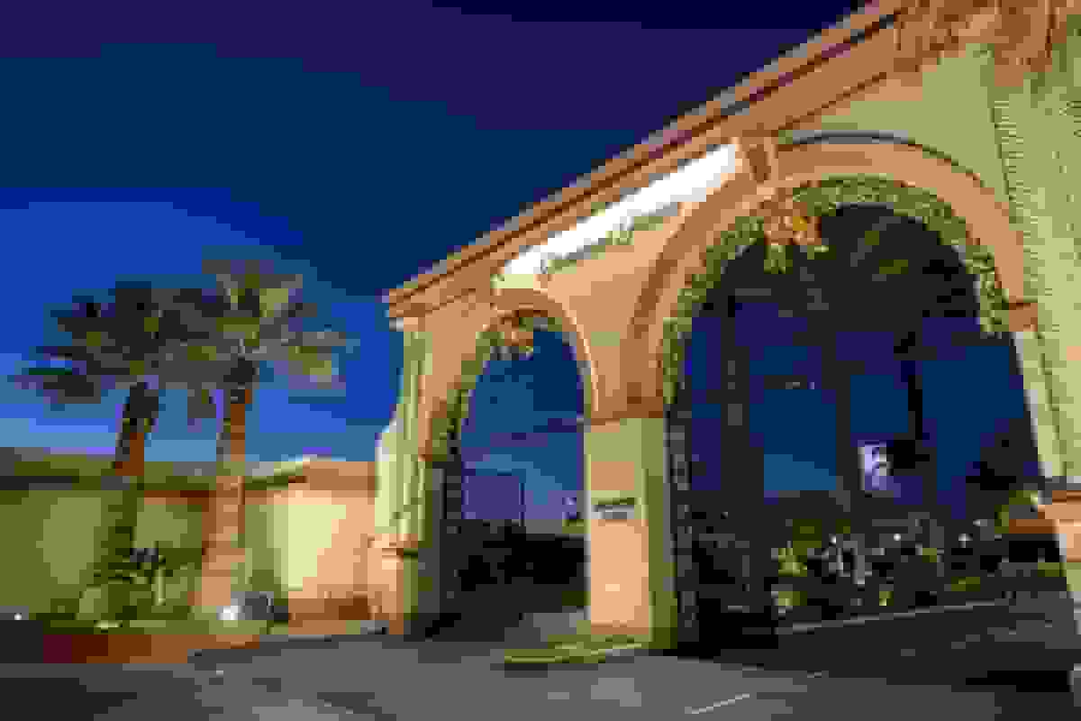 وارنر برادرز با پایان غول‌پیکر به جمع معاملات ۴.۵ تریلیون دلاری می‌پیوندد