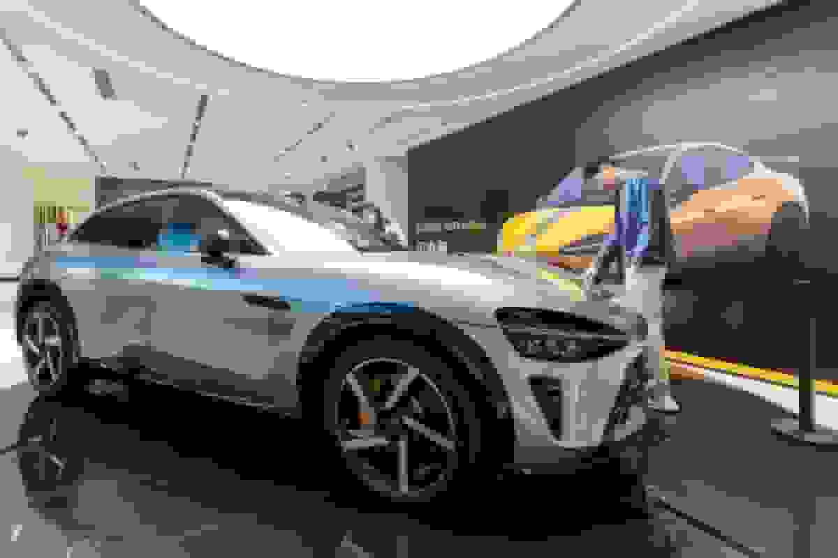 شیائومی هدف تحویل خودروهای برقی 2025 را به 400,000 افزایش داد