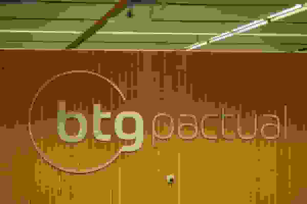 صندوق BTG در حال رقابت برای خرید خط برق بروکفیلد در برزیل