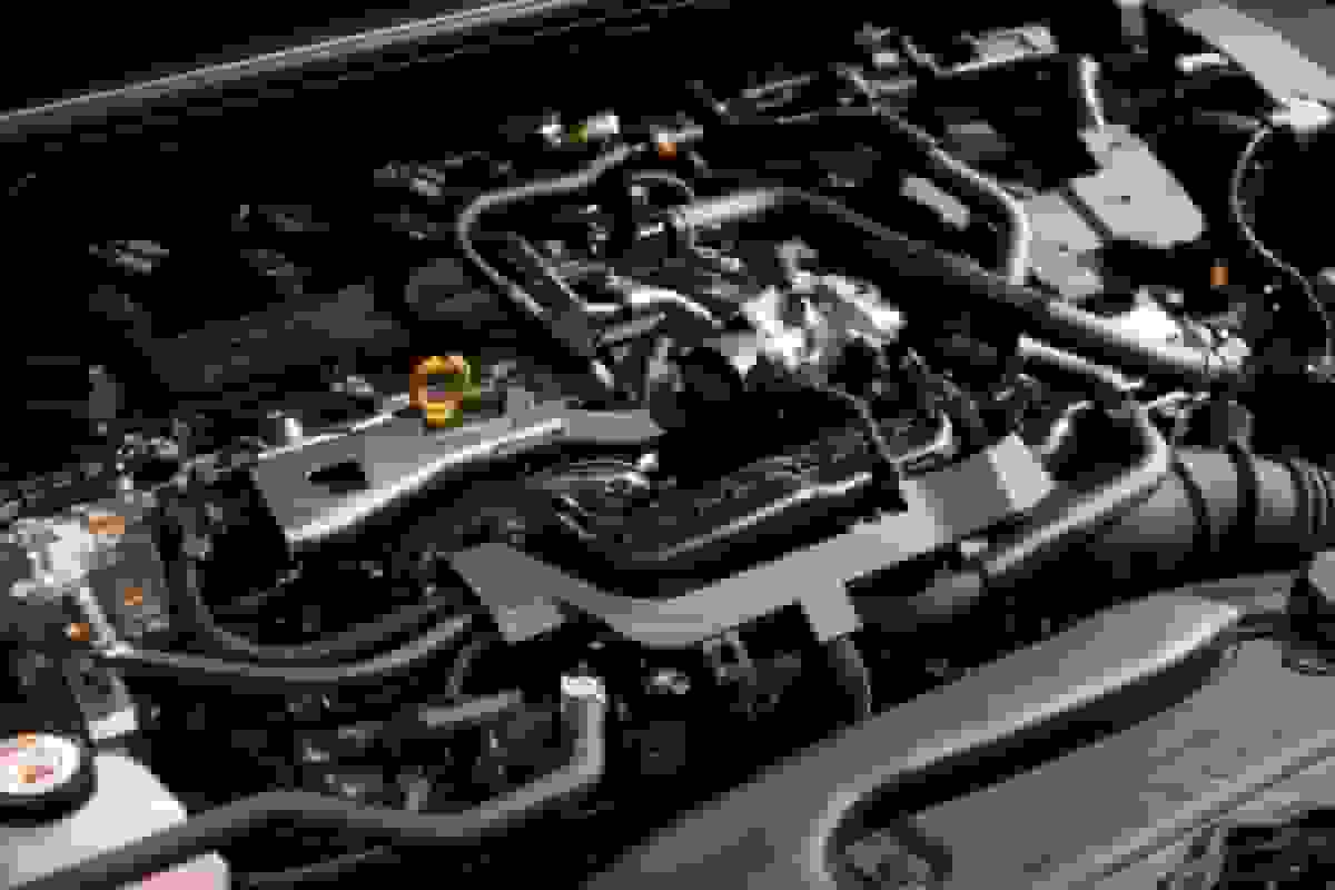 سازندگان خودرو آینده‌ای برای خودروهای بنزینی می‌بینند با تردید در ممنوعیت اتحادیه اروپا