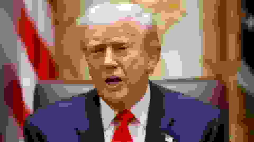 ترامپ تعرفه‌های بالا بر چین را «ناپایدار» می‌خواند