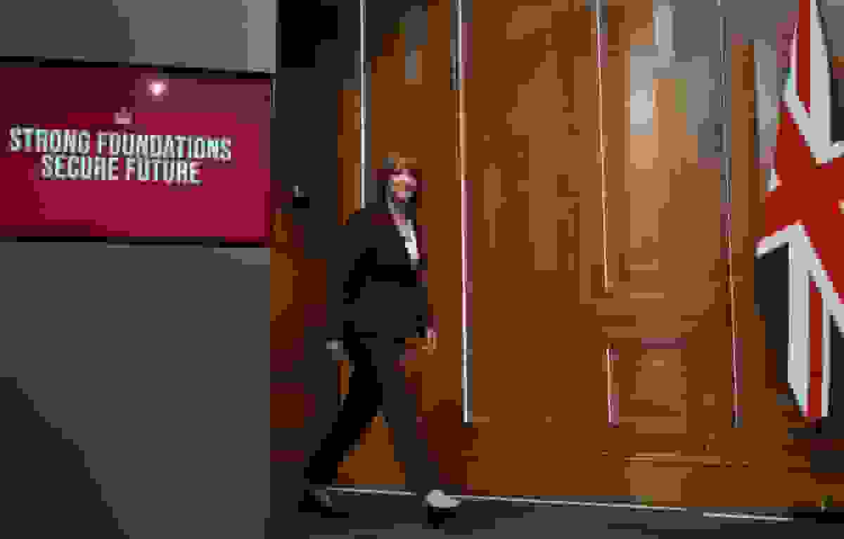 سرمایه گذاران اوراق قرضه بریتانیایی اعتبار دولت را زیر سؤال می برند