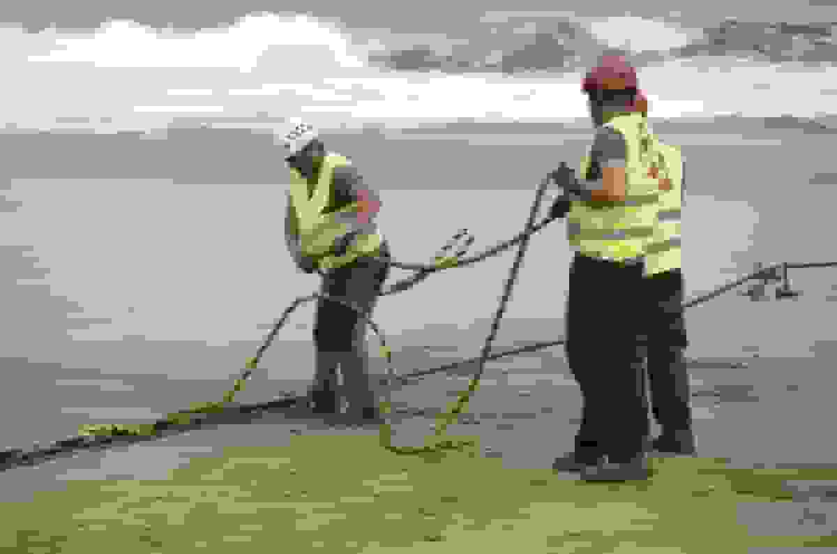 کابل‌های زیرآبی حامل اینترنت در خطر هستند