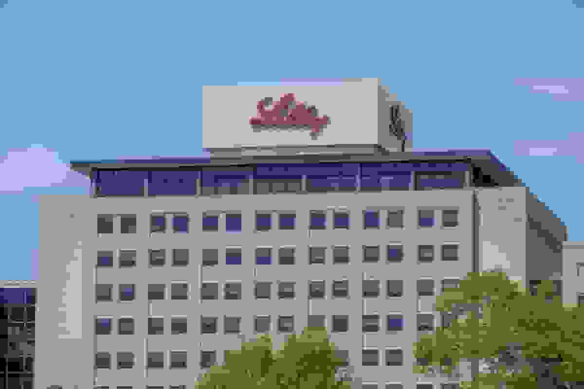 شرکت الی لیلی، شرکت بیوتکنولوژی آدوروم را برای توسعه درمان نابینایی خریداری می‌کند