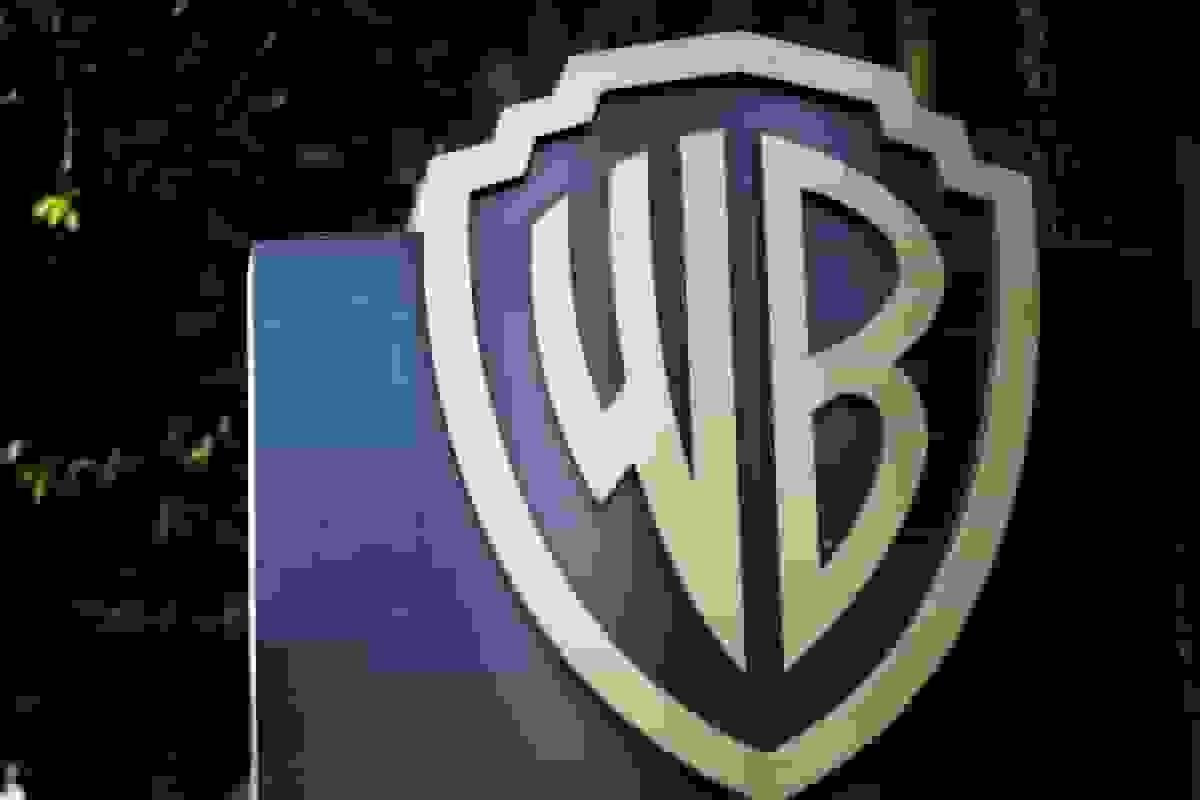 کامکست در پی ادغام بخش NBCUniversal با وارنر برادرز