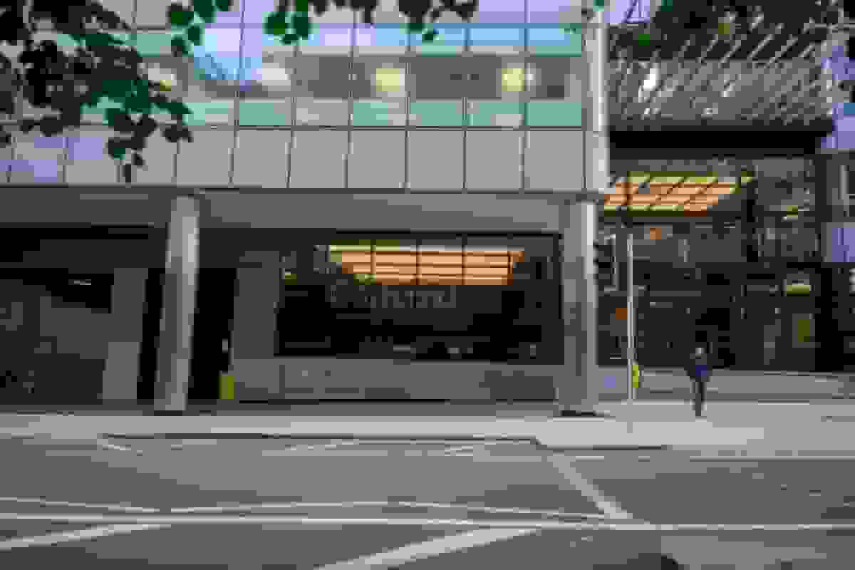 بلک‌استون در نظر دارد برای دومین بار ساختمان اداری بی‌پی در کنری وارف را بفروشد