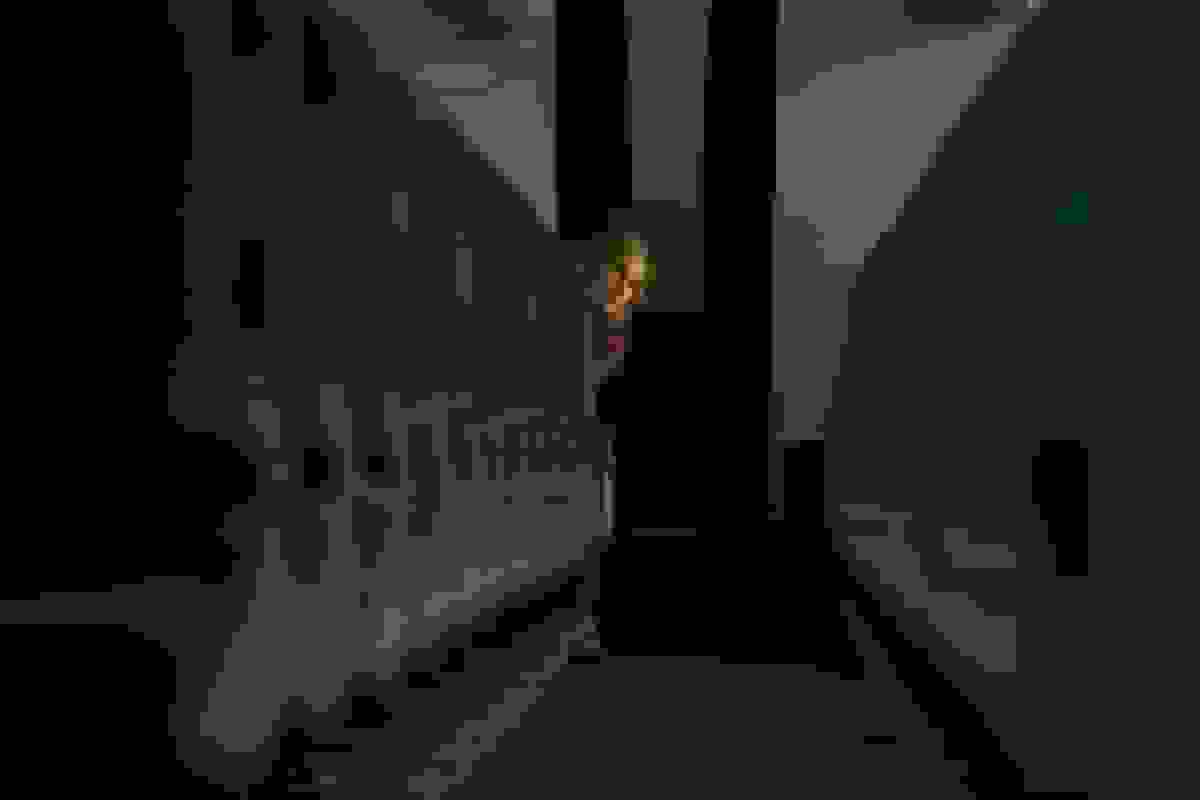 پلوریبوس: پایان جهان در تلویزیون و ما سیر نمی‌شویم