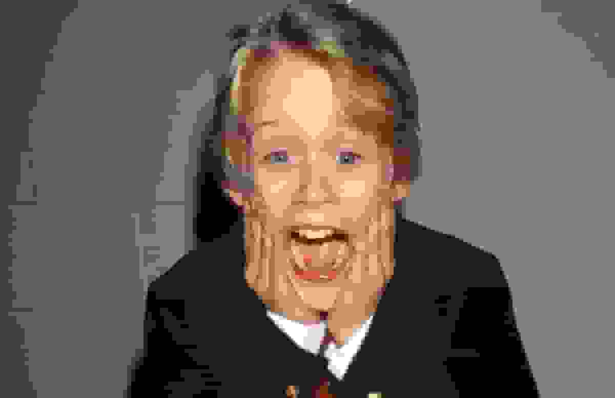 دو کوین وجود دارد، اما تنها یک شغل